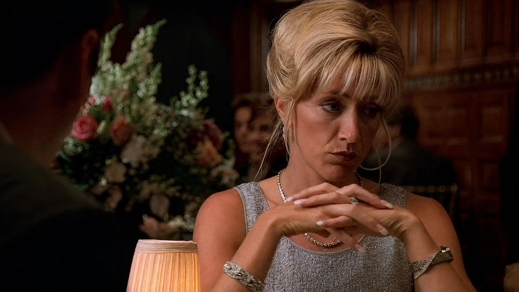 10. Carmela Soprano: Materialismo, Fé e Conflito Moral